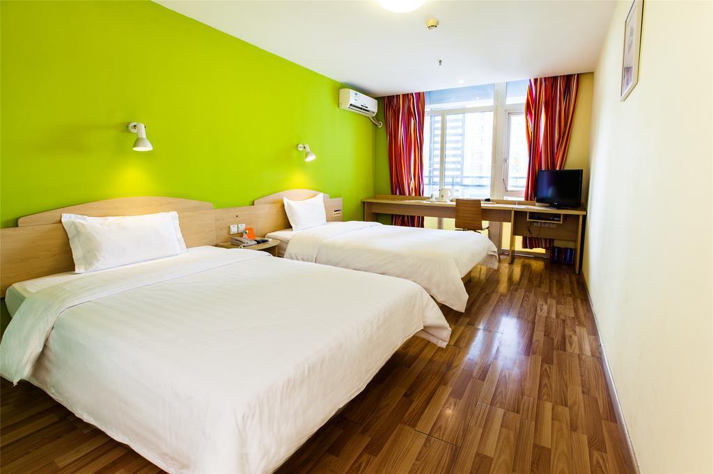 7Days Inn Premium Guangzhou Tianhe West Tiyu Road Subway Station Room photo