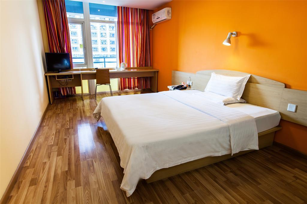 7Days Inn Premium Guangzhou Tianhe West Tiyu Road Subway Station Room photo