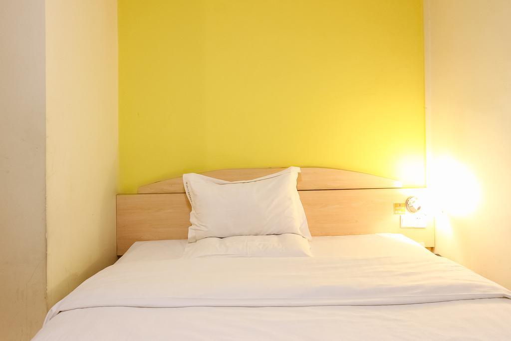 7Days Inn Premium Guangzhou Tianhe West Tiyu Road Subway Station Exterior photo