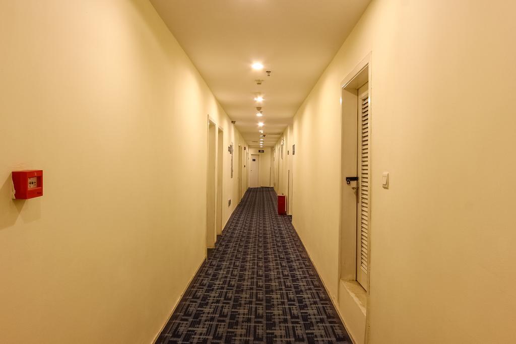 7Days Inn Premium Guangzhou Tianhe West Tiyu Road Subway Station Exterior photo